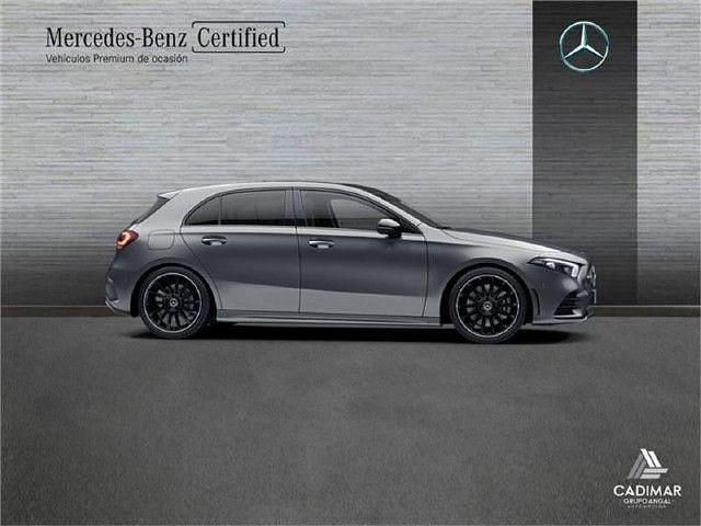 Usado Mercedes A250 AMG line 218 CV (160 kW) 2023 Gris montaña