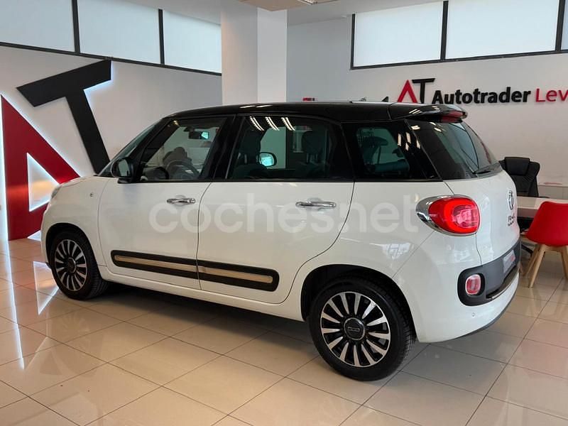 Usado Fiat 500L Pop Star 95 CV (69 kW) 2016 Blanco Monovolumen