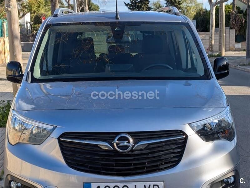 Usado Opel Combo 100 CV (73 kW) 2024 Gris / plata Monovolumen