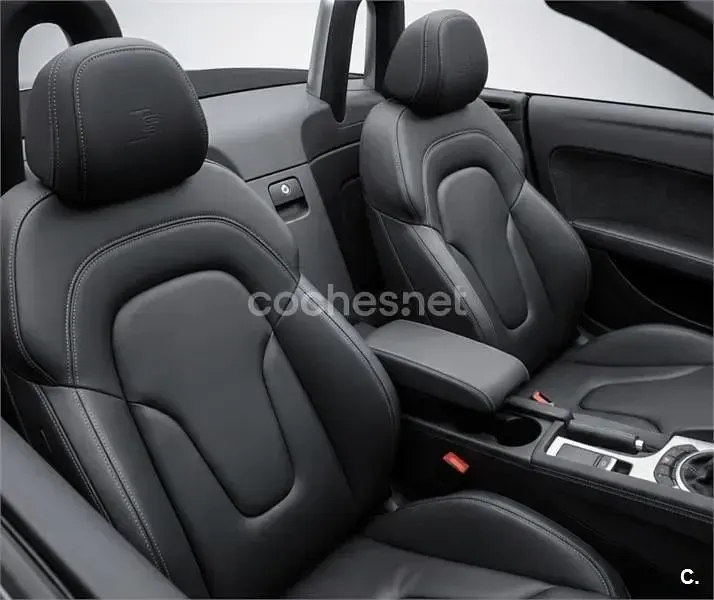 Usado Audi TT Roadster Premium 200 CV (147 kW) 2010 Granate Descapotable