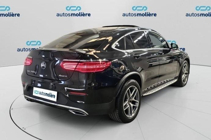 Usado Mercedes GLC250 204 CV (150 kW) 2018 Negro Coupe