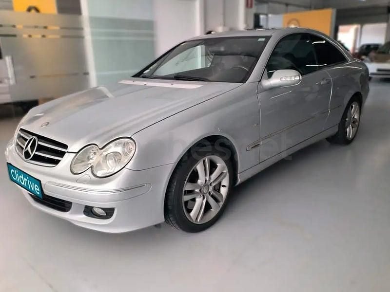 Usado Mercedes CLK320 Avantgarde 224 CV (164 kW) 2008 Gris / plata Descapotable