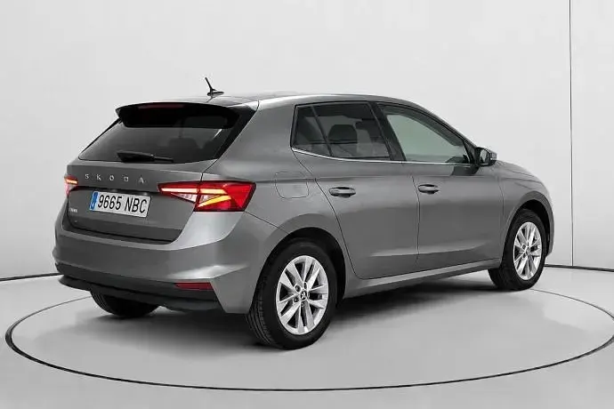 Usado Skoda Fabia Selection 95 CV (69 kW) 2025 Utilitario