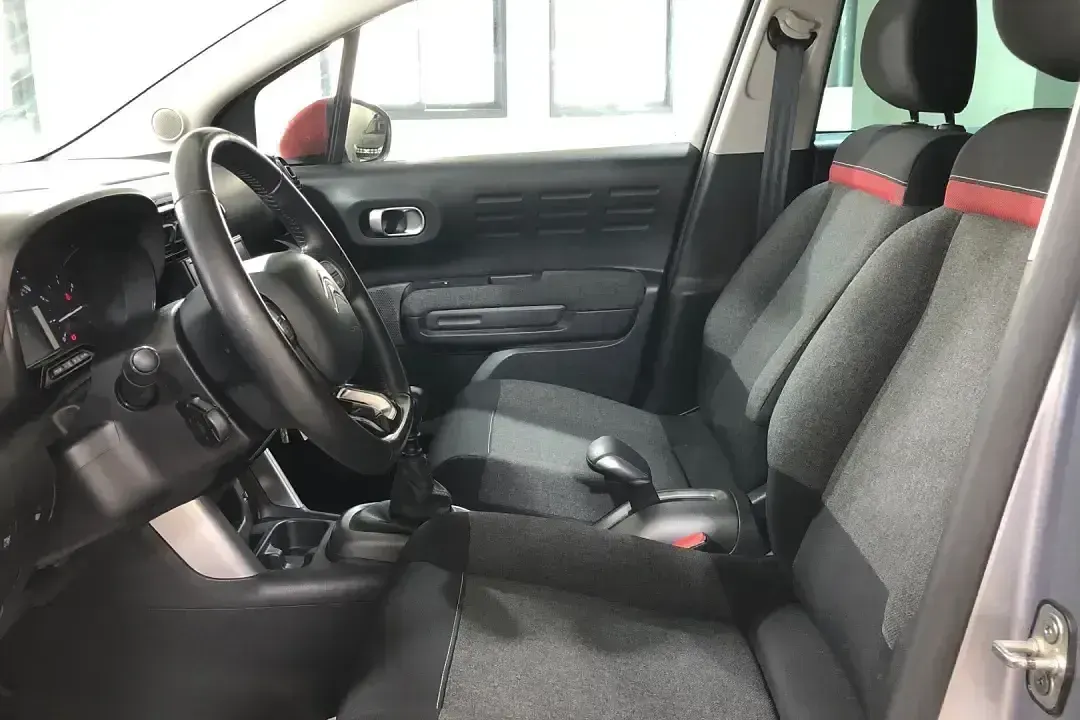 Occasion Citroën C3 Aircross Shine 110 PK (80 kW) 2021 Grijs SUV