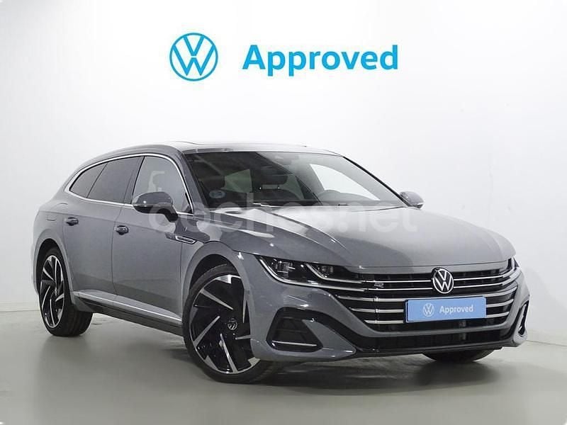 Gris Usado 2024 VW Arteon R-line Familiar | 42.900 € (Un poco caro) - Imagen 1/4