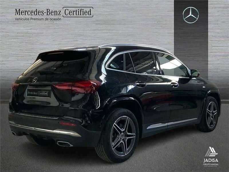 Usado Mercedes GLA250 218 CV (160 kW) 2025 SUV