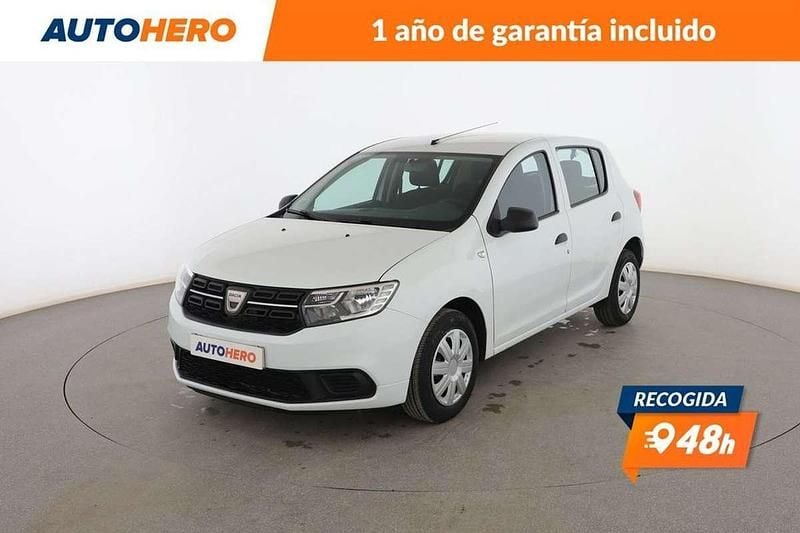 Blanco Usado 2019 Dacia Sandero Essentiel Utilitario | 10.299 € (Precio justo) - Imagen 1/3
