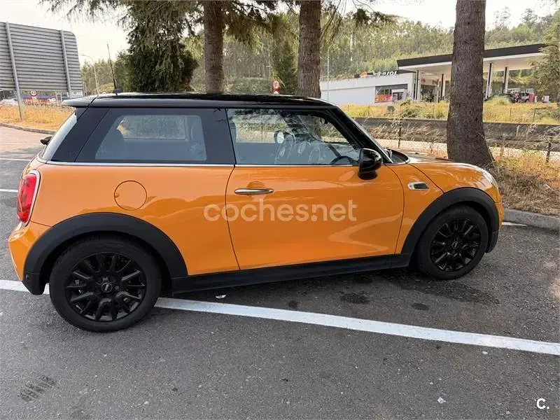 Usado Mini Cooper 136 CV (100 kW) 2017 Naranja Utilitario