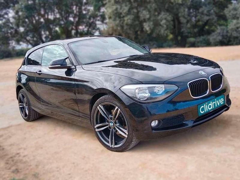 Usado BMW 116 136 CV (100 kW) 2013 Negro Utilitario