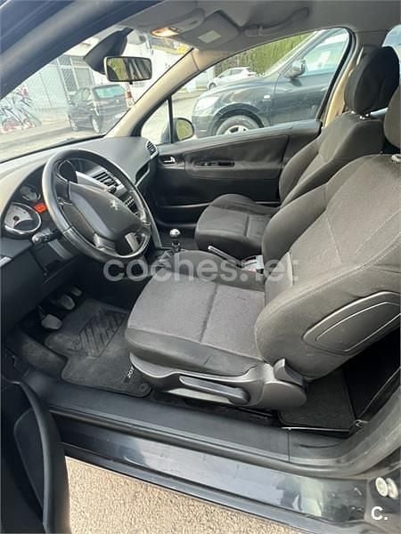 Usado Peugeot 207 95 CV (69 kW) 2007 Negro Berlina
