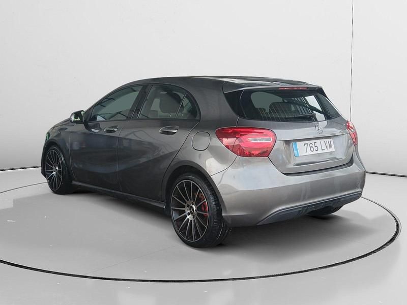 Usado Mercedes A180 Style 109 CV (80 kW) 2017