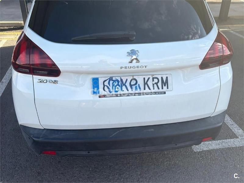Blanco Usado 2018 Peugeot 2008 GT-line SUV | 12.000 € (Precio justo) - Imagen 1/4