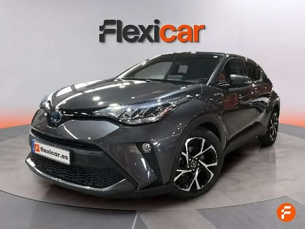 Usado Toyota C-HR Advance 122 CV (89 kW) 2021 Gris SUV