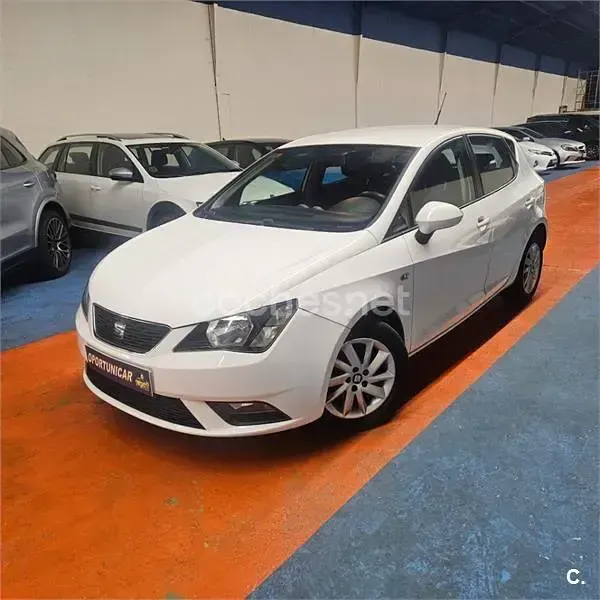 Usado Seat Ibiza Style 90 CV (66 kW) 2017 Blanco Berlina