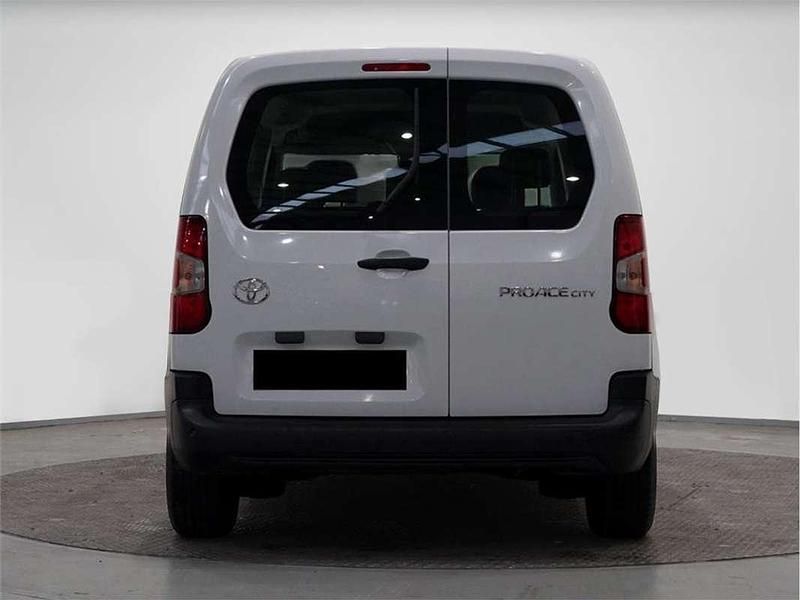 Usado Toyota Proace City City 102 CV (75 kW) 2025 Monovolumen