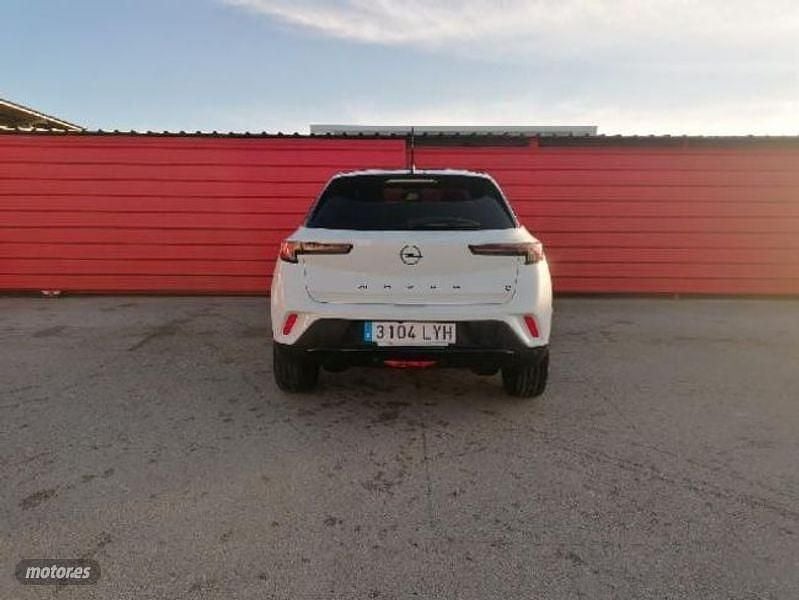 Usado Opel Mokka-e GS Line 100 kW (136 CV) 2022 Blanco SUV
