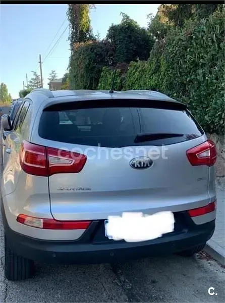Usado Kia Sportage 115 CV (84 kW) 2013 Gris / plata SUV