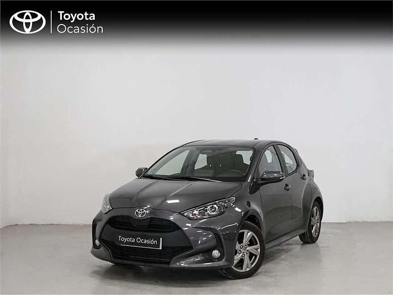 Usado Toyota Yaris Hybrid Active 116 CV (85 kW) 2025 Monovolumen