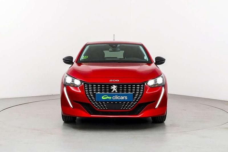 Usado Peugeot 208 Allure 102 CV (75 kW) 2021 Rojo Utilitario