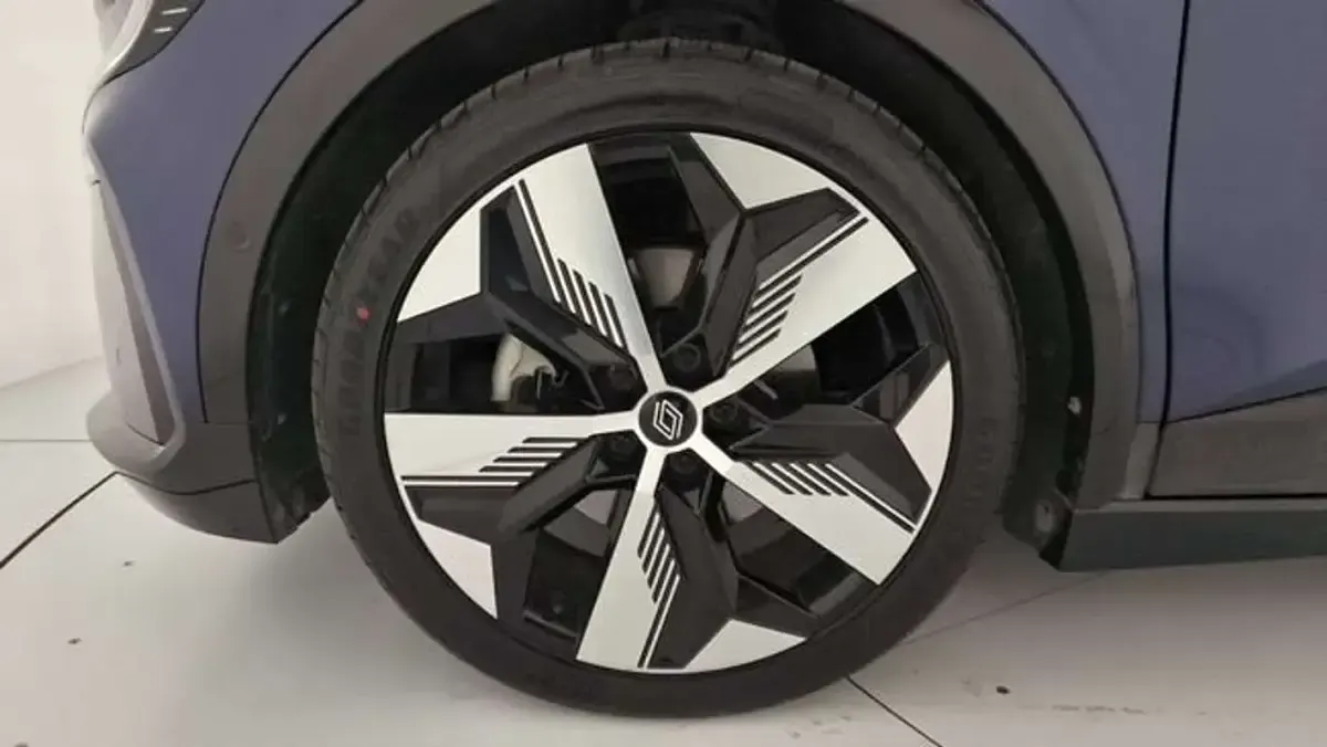 Usado Renault Mégane Techno 160 kW (218 CV) 2024 Azul Utilitario