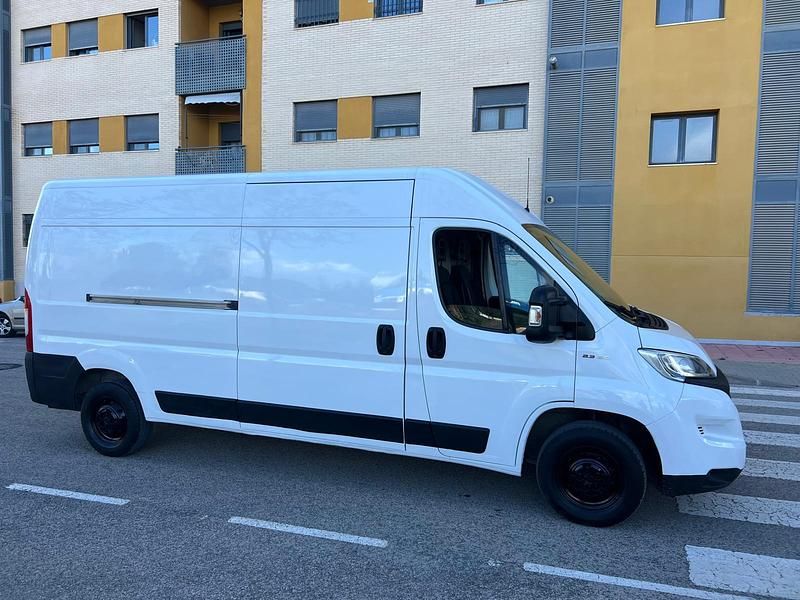 Usado Fiat Ducato 179 CV (131 kW) 2019 Blanco Van