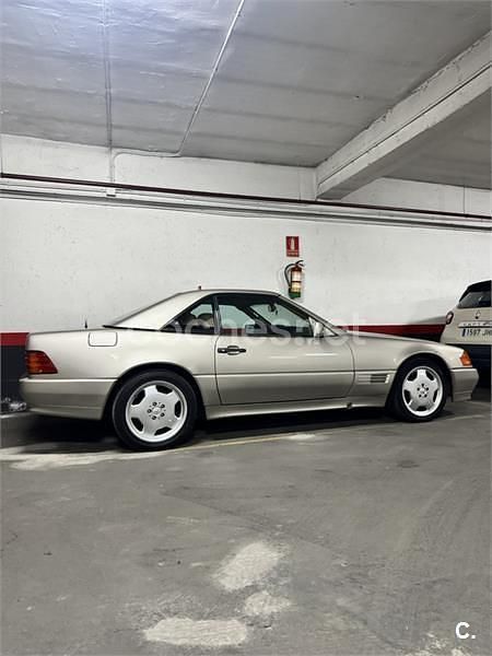 Usado Mercedes SL320 231 CV (169 kW) 1995 Beige Descapotable