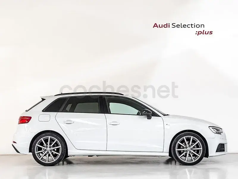 Usado Audi A3 S-Line 116 CV (85 kW) 2020 Blanco Berlina