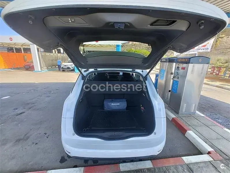 Usado Citroën C4 Picasso PureTech 130 CV (95 kW) 2016 Blanco Monovolumen