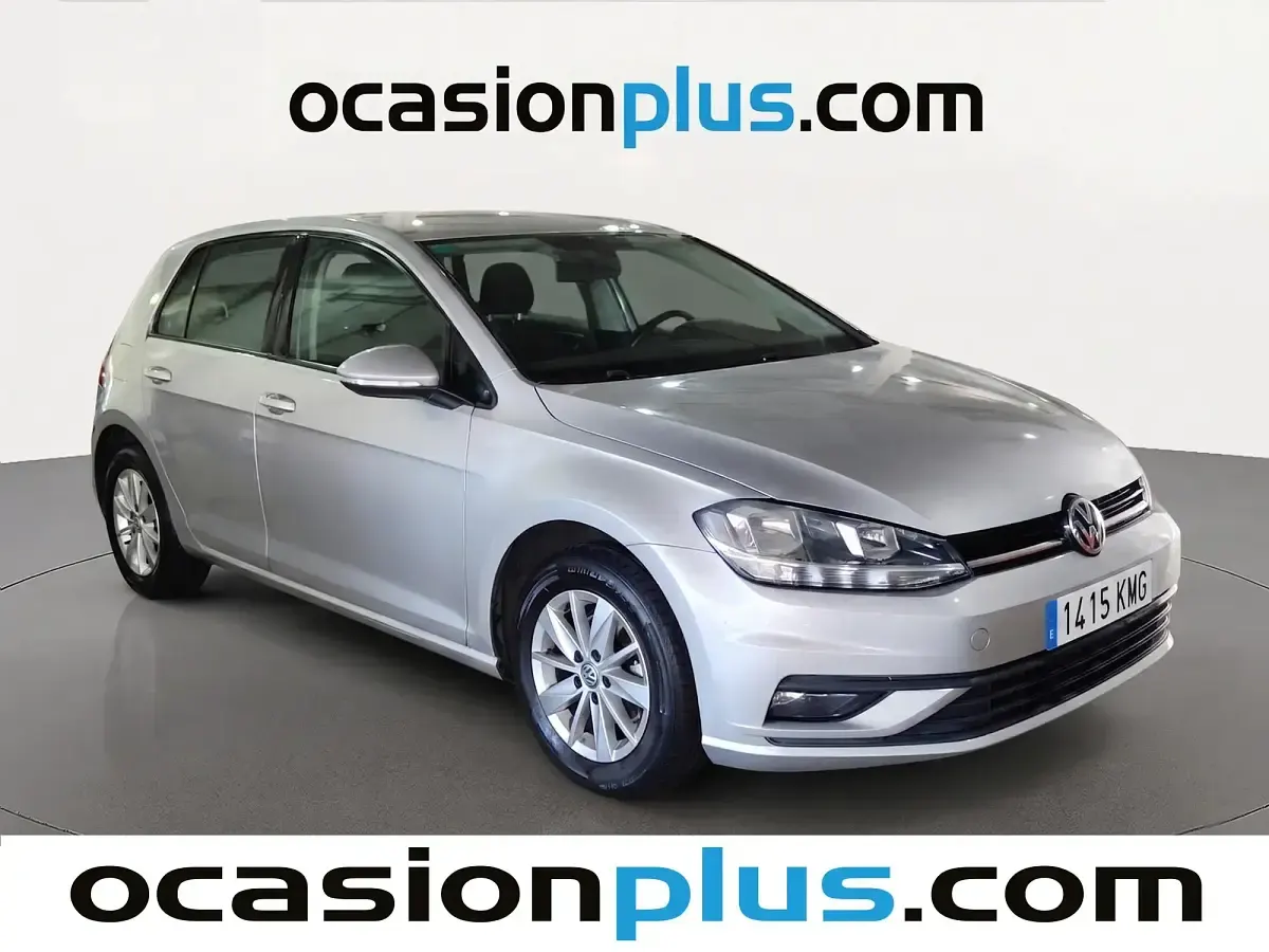Usado VW Golf VII Advance 110 CV (80 kW) 2018 Gris Berlina