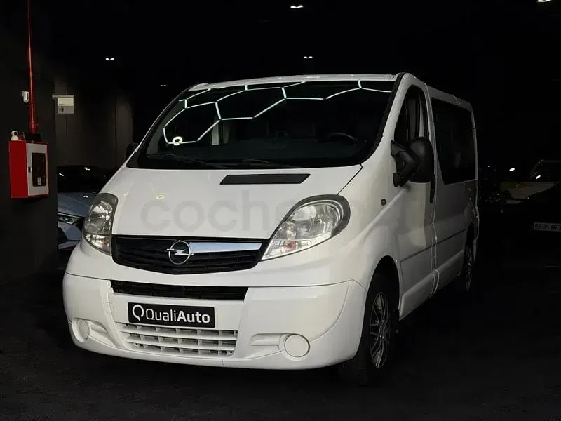 Usado Opel Vivaro 114 CV (83 kW) 2011 Blanco Monovolumen