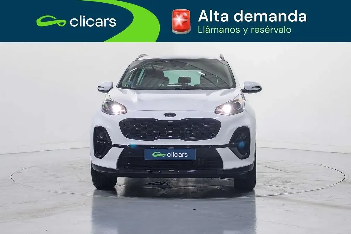 Usado Kia Sportage 136 CV (100 kW) 2021 Blanco SUV