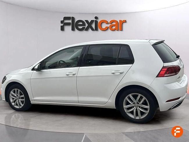 Usado VW Golf VII Advance 150 CV (110 kW) 2018 Blanco
