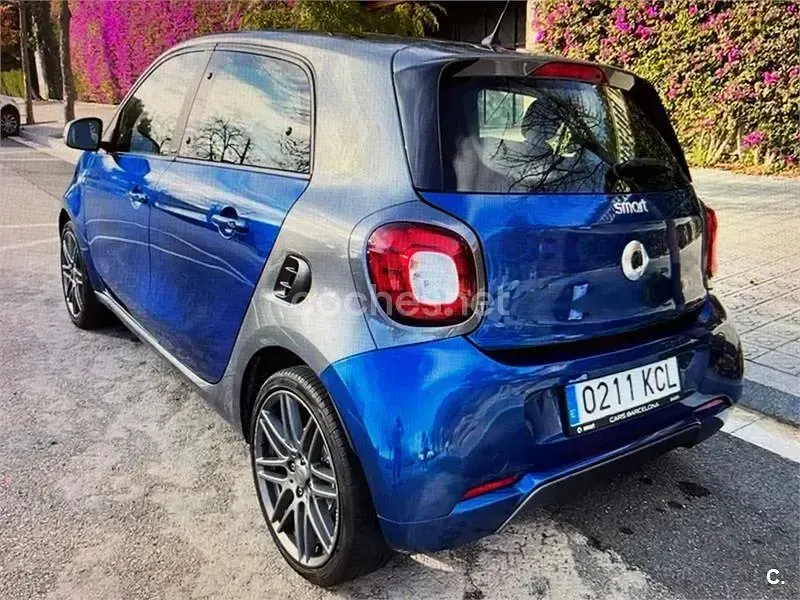 Usado Smart ForFour Proxy 90 CV (66 kW) 2017 Azul Utilitario