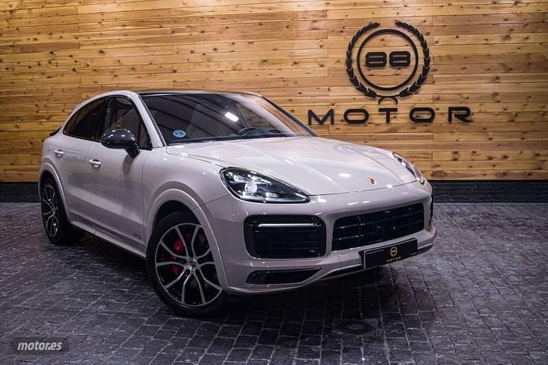 Gris Usado 2021 Porsche Cayenne GTS SUV | 138.970 € - Imagen 1/4