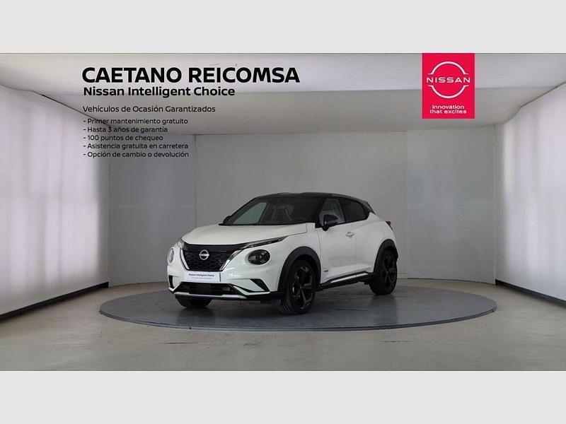 Lunar white metalizado techo midnight black Usado 2022 Nissan Juke SUV | 22.490 € - Imagen 1/4