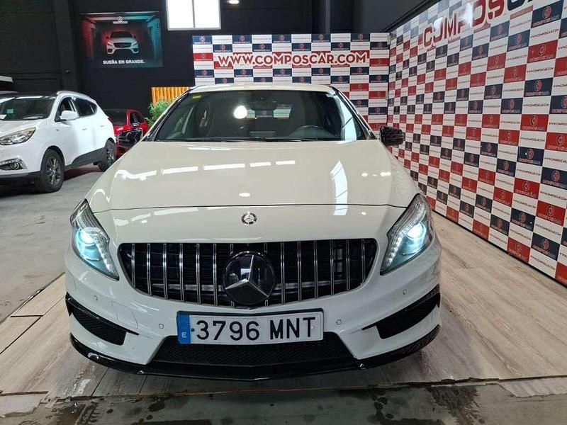Blanco Usado 2015 Mercedes A200 Style Utilitario | 16.500 € (Precio justo) - Imagen 1/4