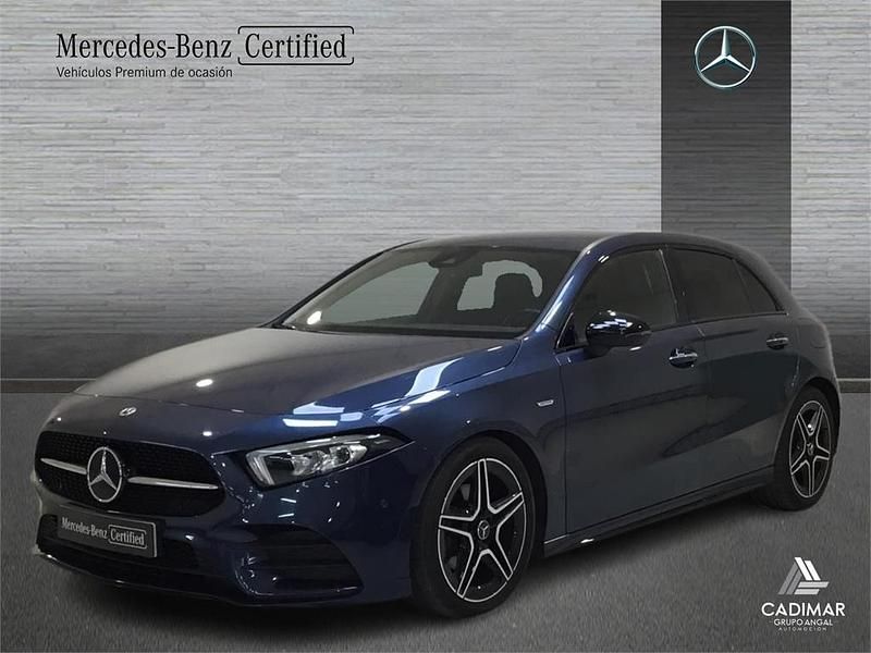 Usado Mercedes A200 AMG line 150 CV (110 kW) 2021 Blanco Berlina