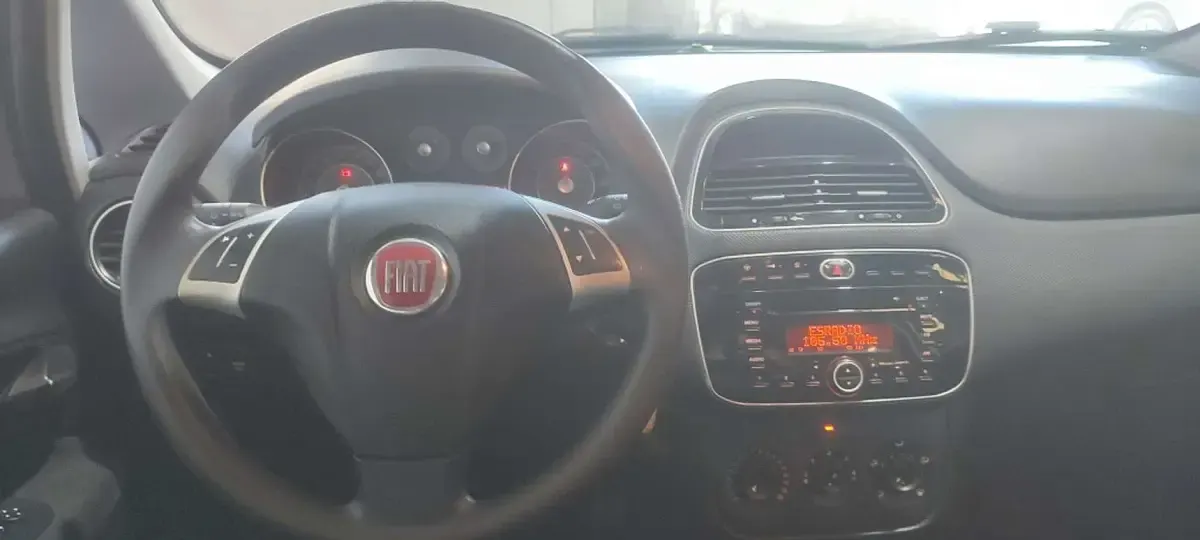 Usado Fiat Punto Easy 77 CV (56 kW) 2014 Utilitario