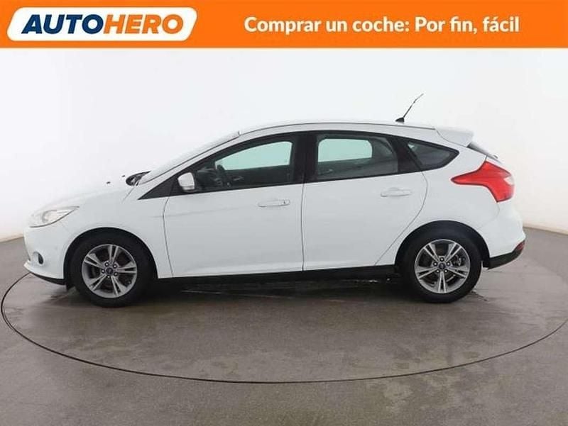 Usado Ford Focus Trend 125 CV (91 kW) 2014 Blanco Utilitario