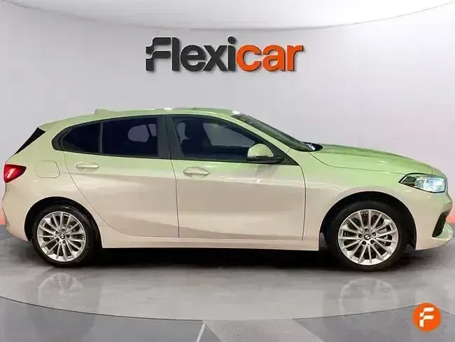Usado BMW 118 140 CV (102 kW) 2020 Blanco Utilitario