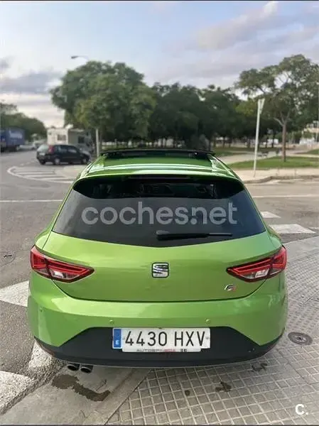 Usado Seat Leon I-Tech 150 CV (110 kW) 2014 Verde Berlina