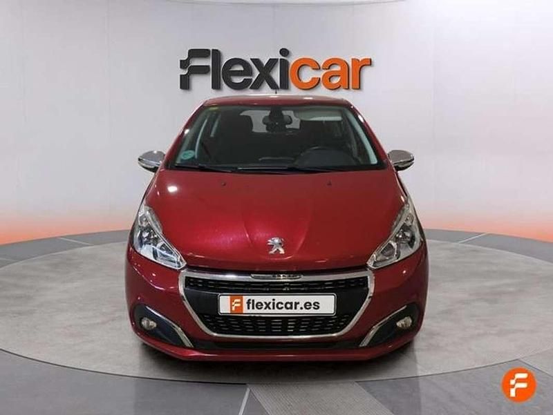 Usado Peugeot 208 82 CV (60 kW) 2016 Burdeos Utilitario