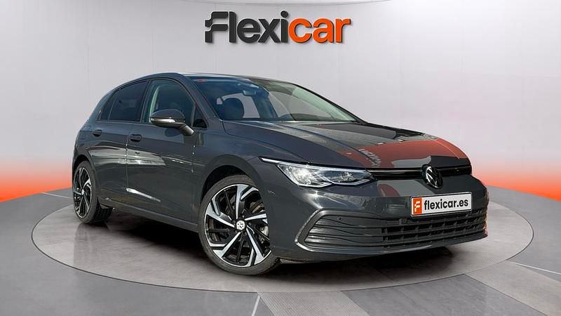 Usado VW Golf VIII 116 CV (85 kW) 2022 Gris Utilitario