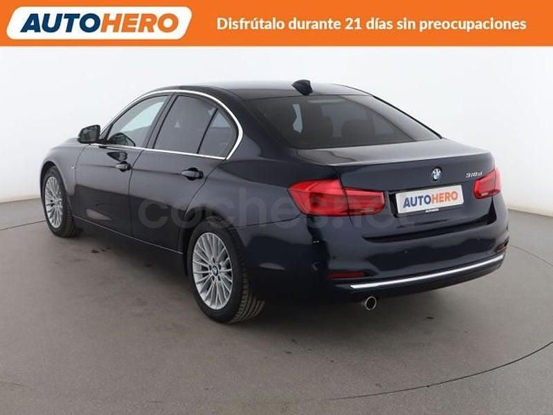 Usado BMW 318 Luxury Line 151 CV (111 kW) 2017 Azul Berlina