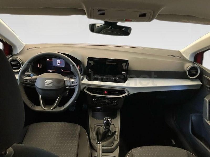 Usado Seat Ibiza Style 115 CV (84 kW) 2025 Rojo Berlina