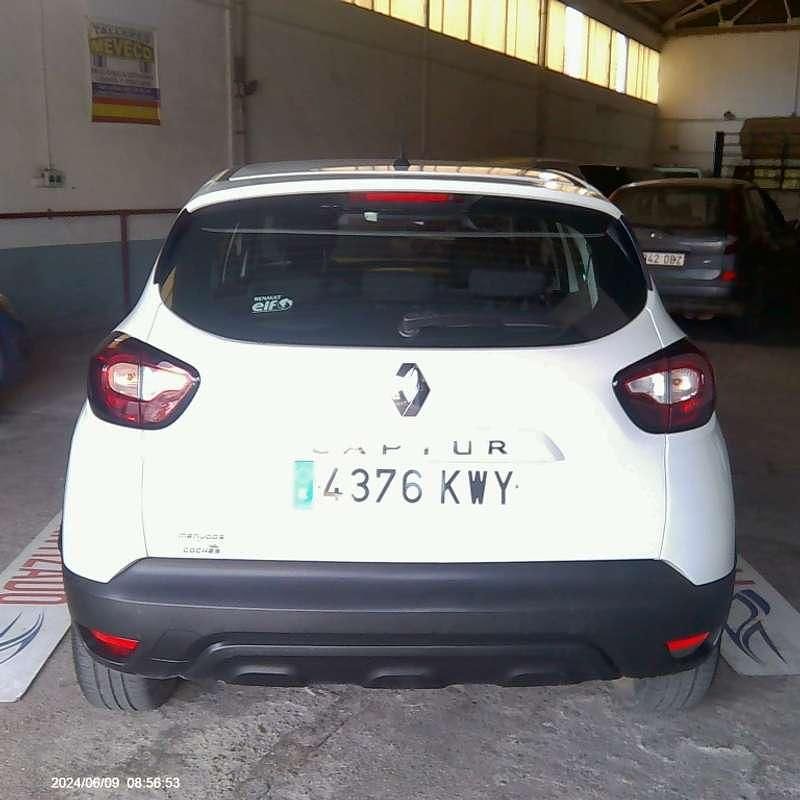 Usado Renault Captur XMOD 90 CV (66 kW) 2019 Blanco SUV