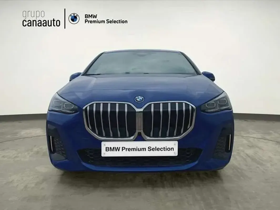 Usado BMW 225 Comfort Edition 245 CV (180 kW) 2024 Azul Monovolumen