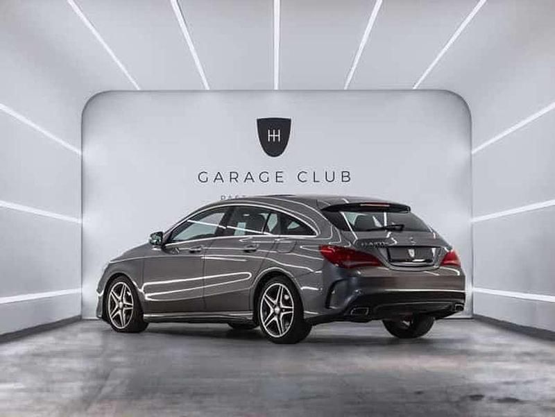 Usado Mercedes CLA200 Shooting Brake 136 CV (100 kW) 2016 Gris Familiar