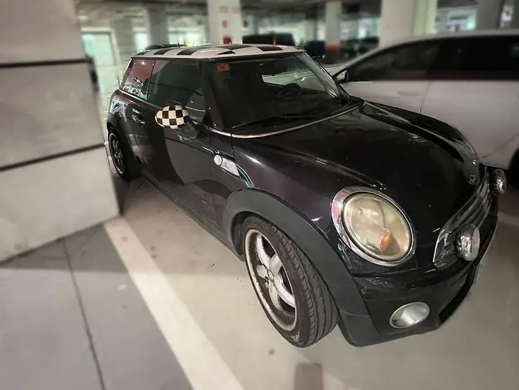 Usado Mini Cooper D 109 CV (80 kW) 2007 Negro Utilitario
