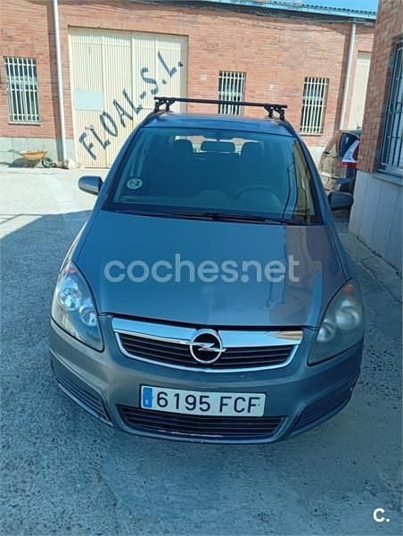 Gris / plata Usado 2006 Opel Zafira Cosmo Monovolumen | 3600 € (Precio justo) - Imagen 1/3